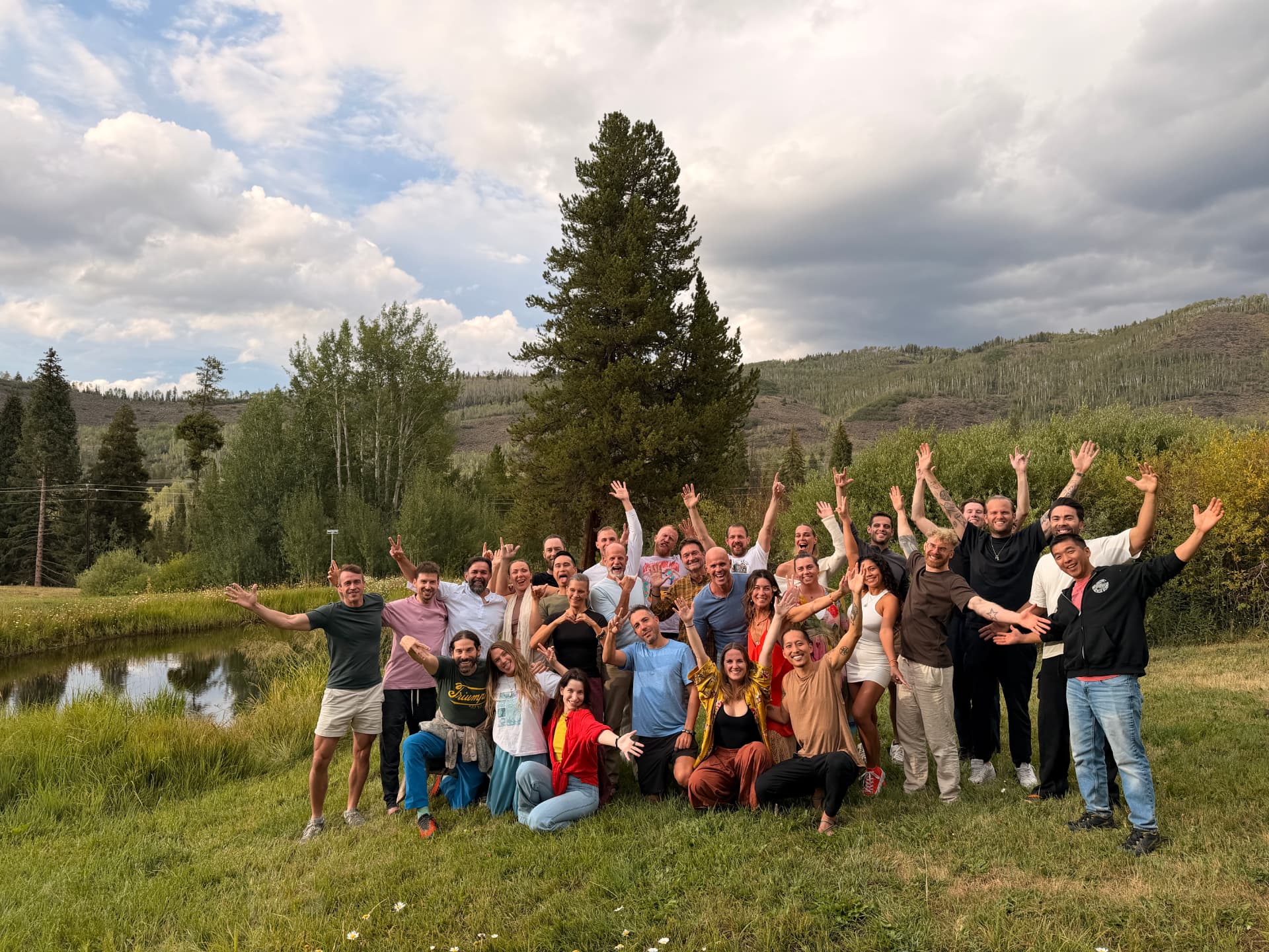 Beyond Bitcoin participants together in the Colorado mountains